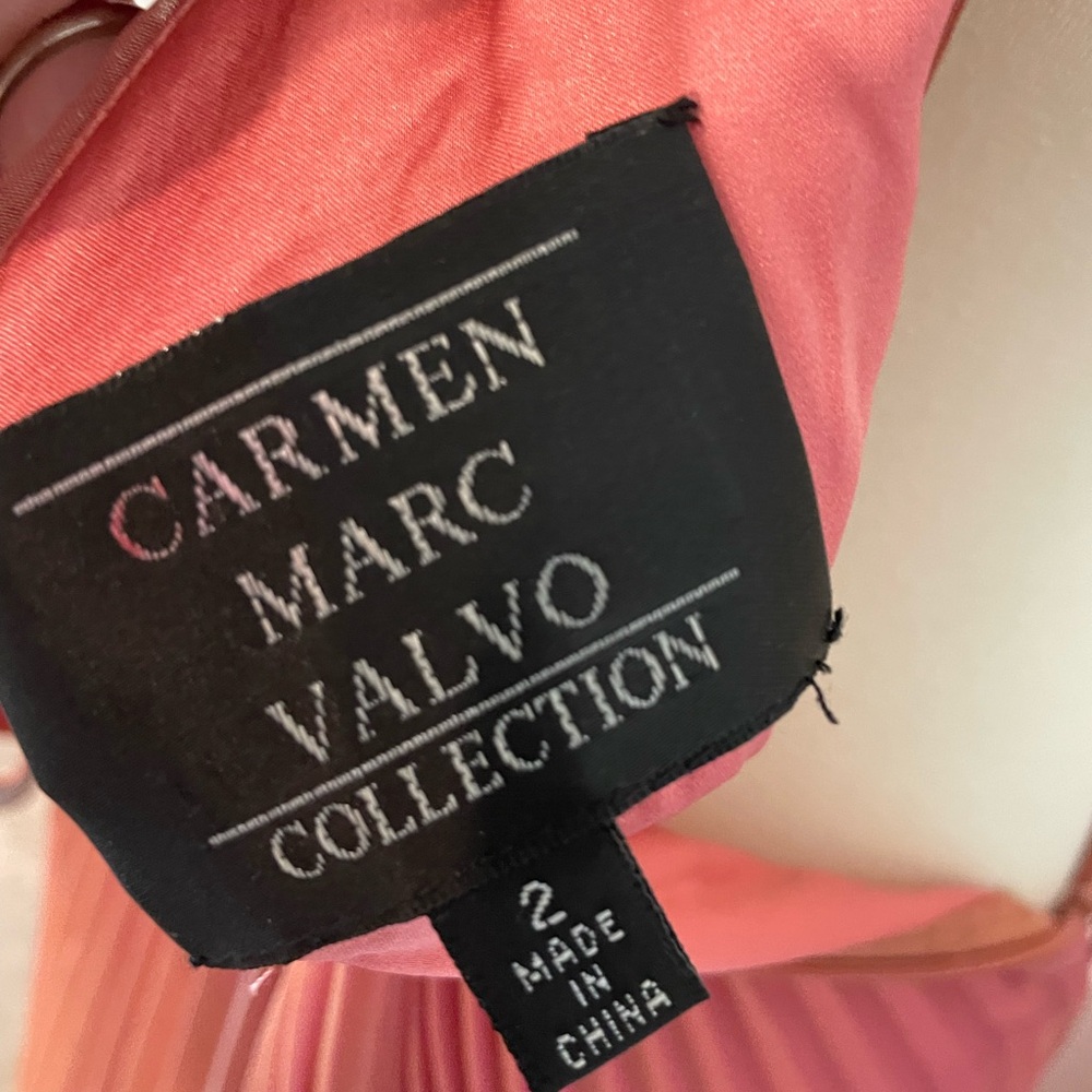 Vintage Carmen Marc Valvo dress - Picture 4 of 13